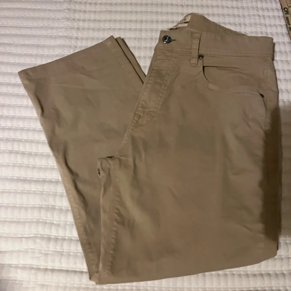 Orvis‎ Men's Khaki Chinos
